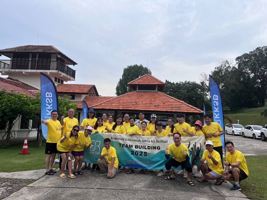 Team building retreat