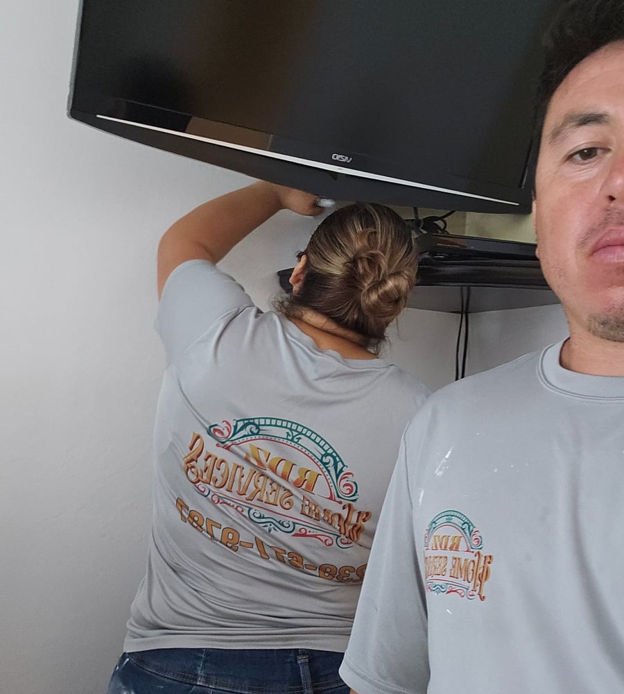 Luis and Marisol, owners of RDZ Home Services