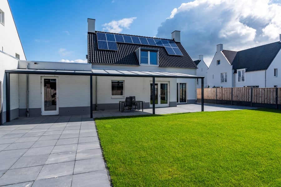 Portico carport rear view