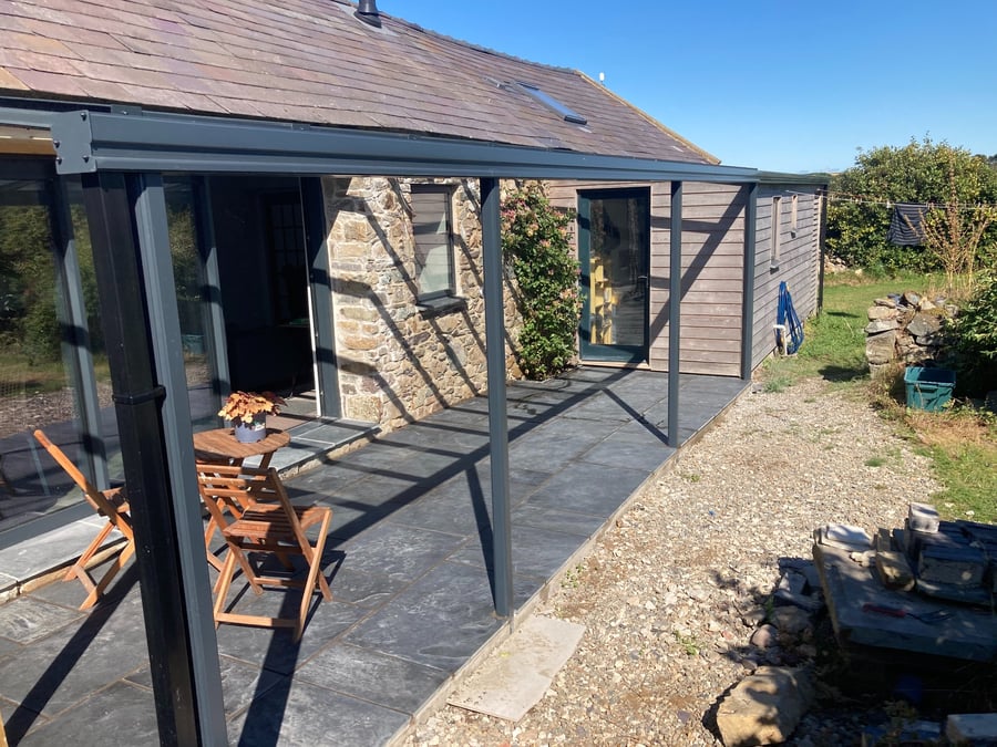 Harbour carport period property