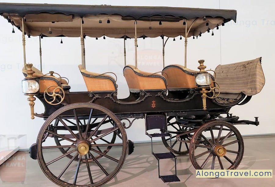 1850 CHARABAN  - a modern looking vehicle 