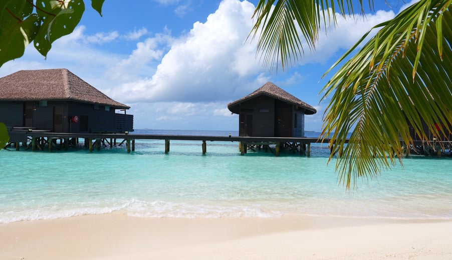 ozen-reserve-bolifushi-maldives-overwater-spa