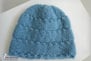 Bonnet bleu modele tricot bebe fait main