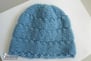 Bonnet bleu modele tricot bebe fait main