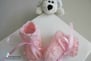 Bonnet et chaussons roses tricotés main