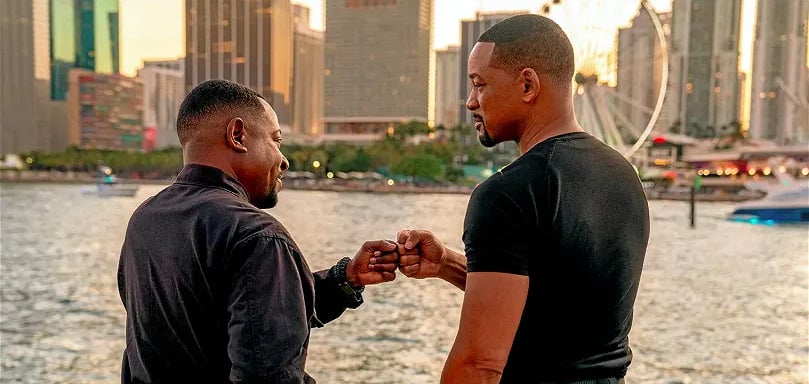 Will Smith et Martin Lawrence se tape le poing dans Bad Boys : Ride or Die 