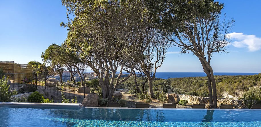 Hotel Cala di Greco Außenpool
