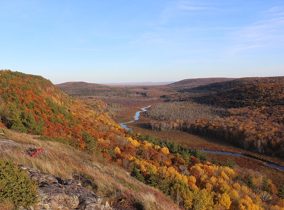 Porcupine Mountains Wilderness State Park - Lake of the Clouds