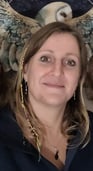 Morgane MENGUY le Chemin de la Chouette 44 soins chamane constellations familiales cercles de femmes