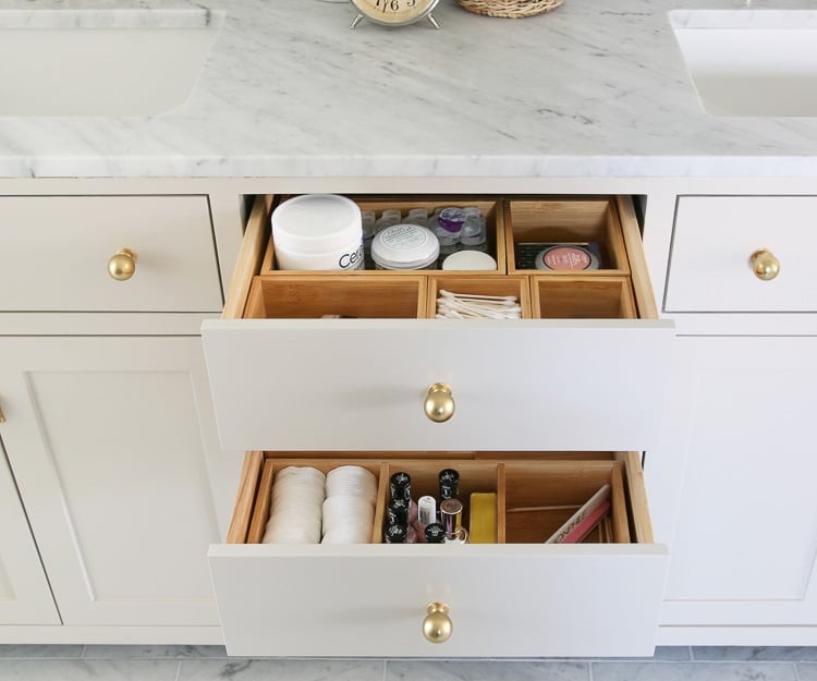 bathroom vanities to maximize the space