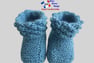 Chaussons bleus modele layette bb tricot bebe fait main