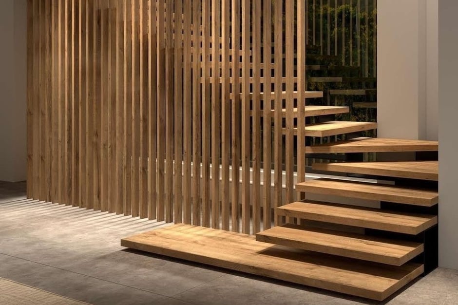 Mamparas de listones verticales para dividir ambientes sin perder luminosidad y diseño estético