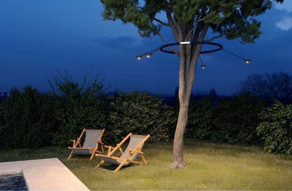 escena de lampara jardín de noche
