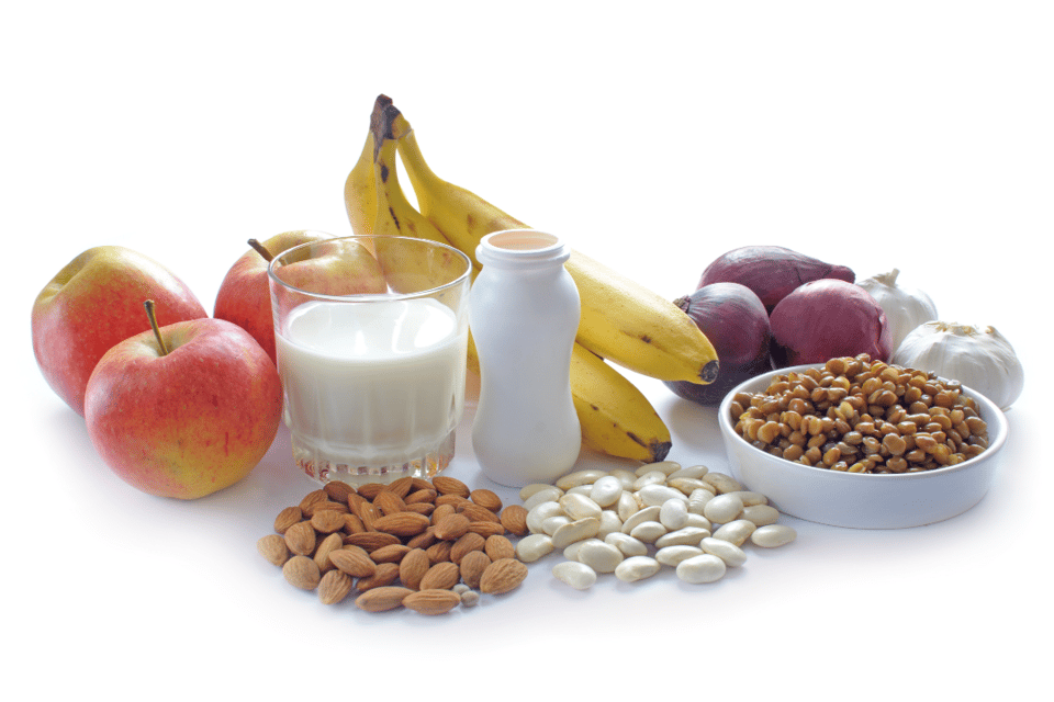 frutas variadas con platanos, manzanas, nueces....