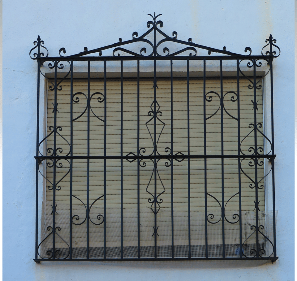 rejas de seguridad en la ventana