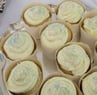 vanilla cupcakes