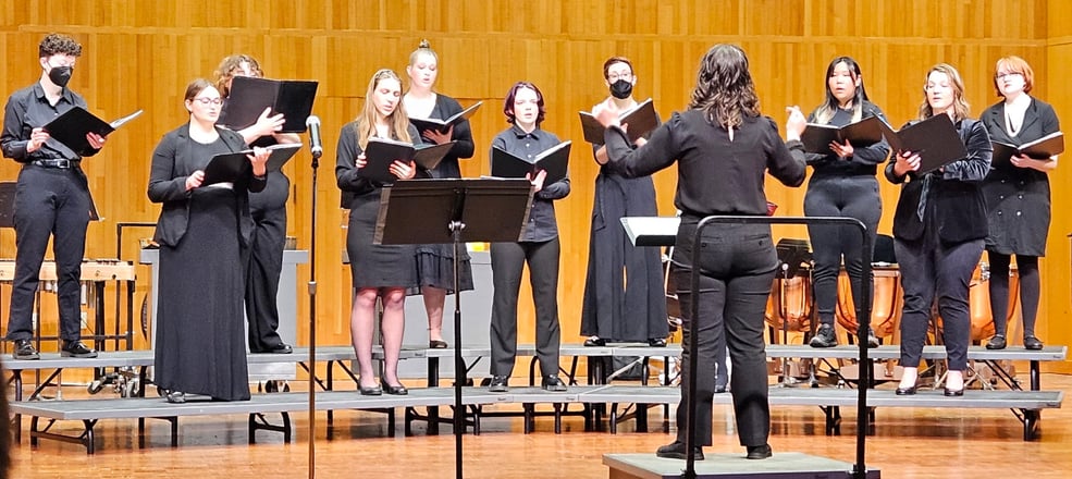 A small collegiate treble choir