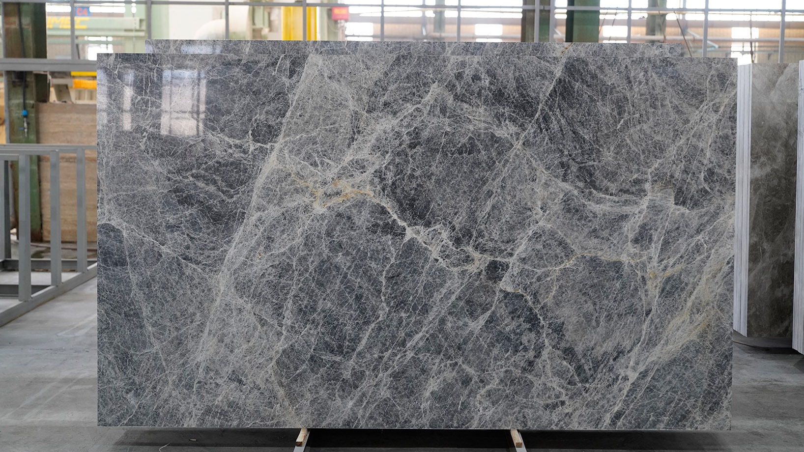Silver Marshall Marmor