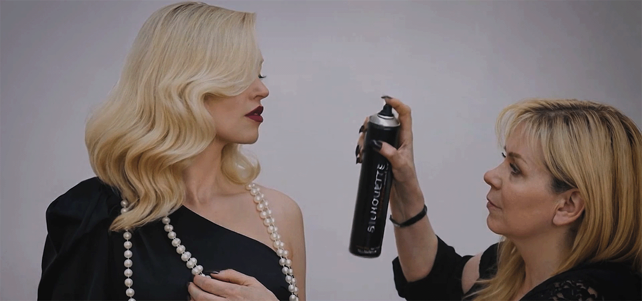 black and white bed linen