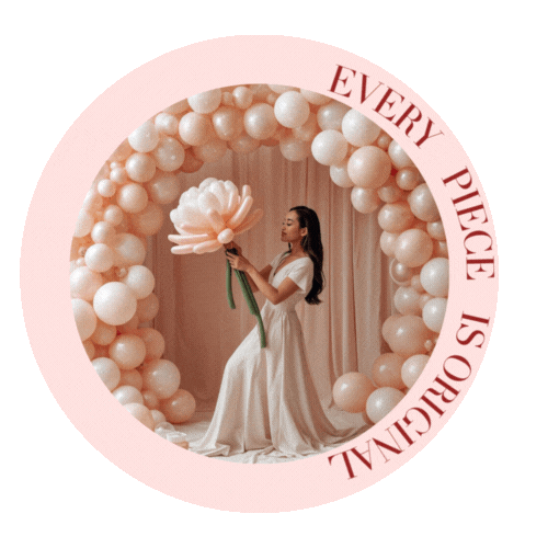 Handcrafted balloon bouquets & crepe paper florals for unforgettable events. dubai ,sharjah