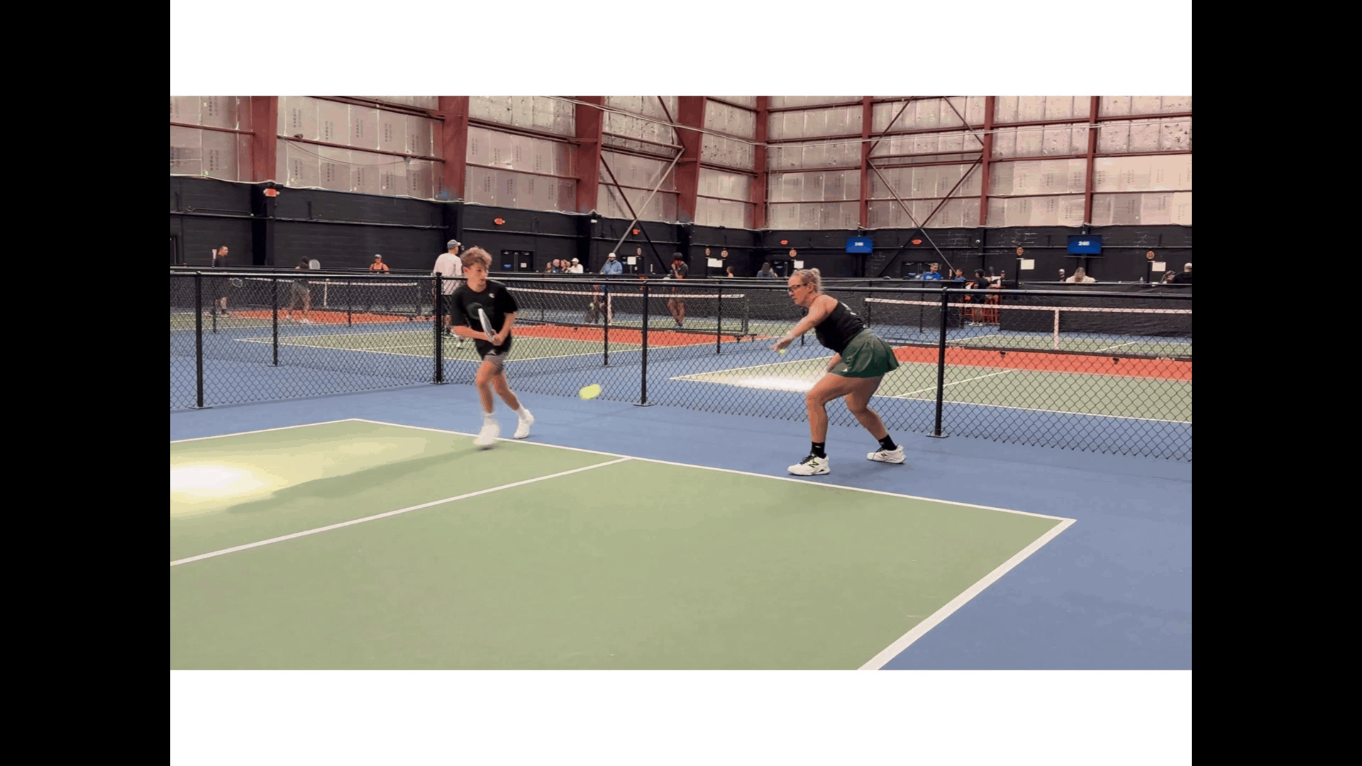 black and white bed linen