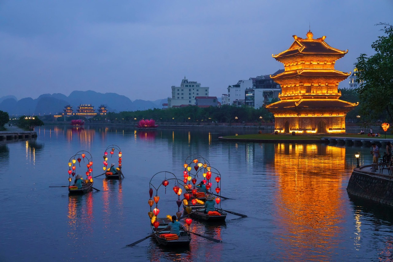 Diễn viên show