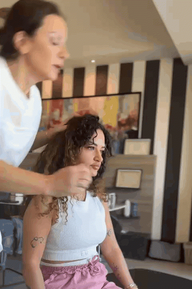 black and white bed linen