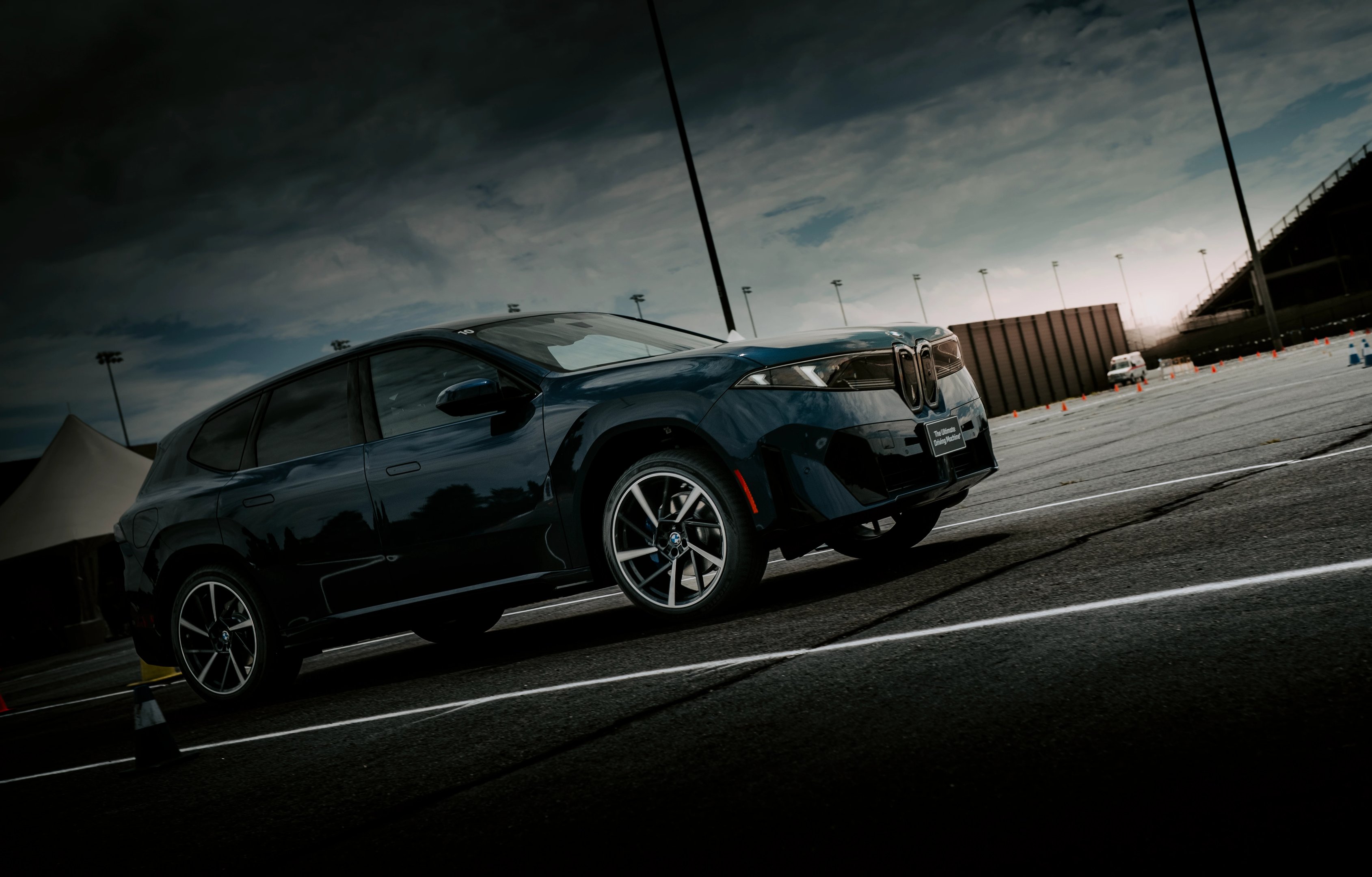 Leiada Krözjhen — automotive photography