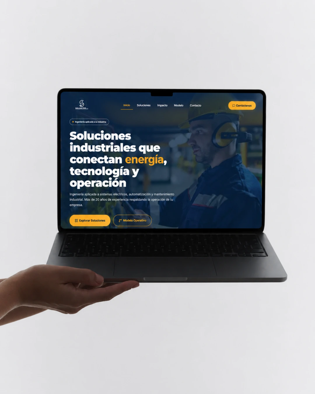 Mockup del sitio web de Solualter SAS