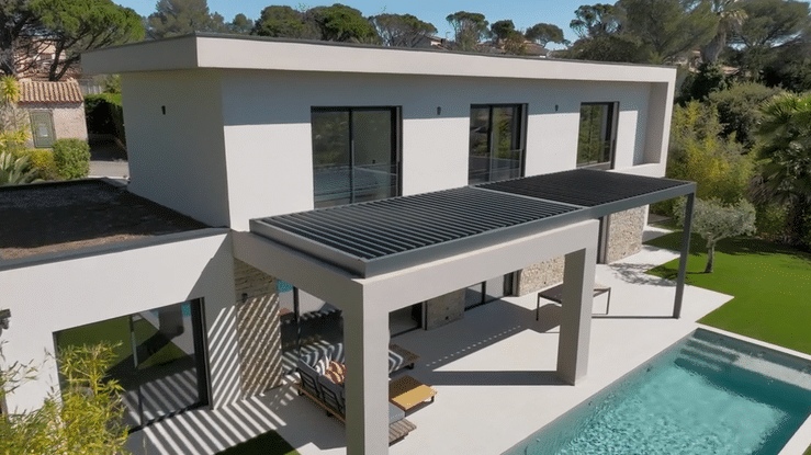 black and white bed linen