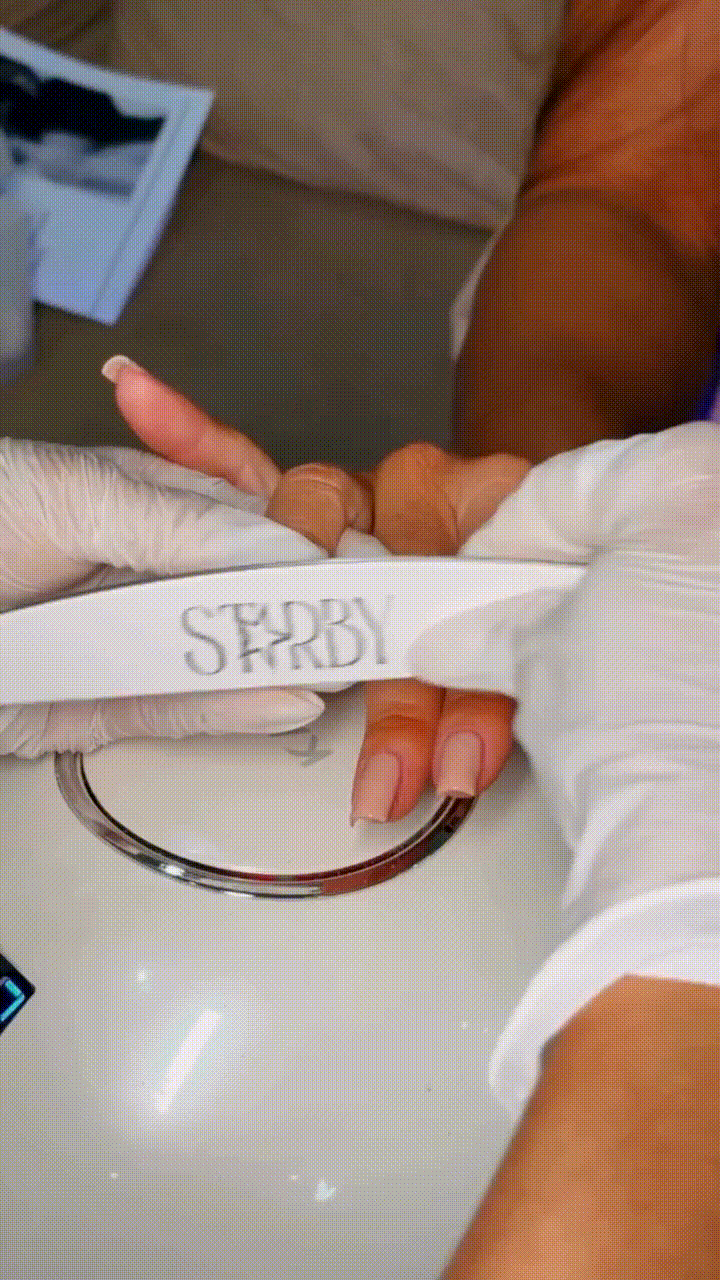 black and white bed linen