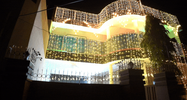 black and white bed linen