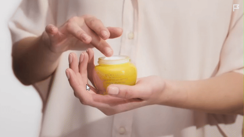 main tient pot de creme occitane