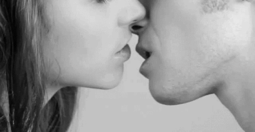 gif baiser