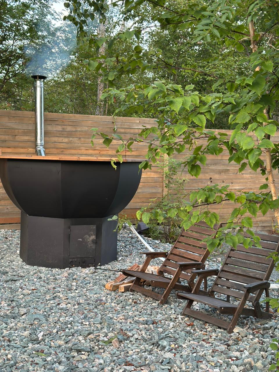 Банный чан на территории