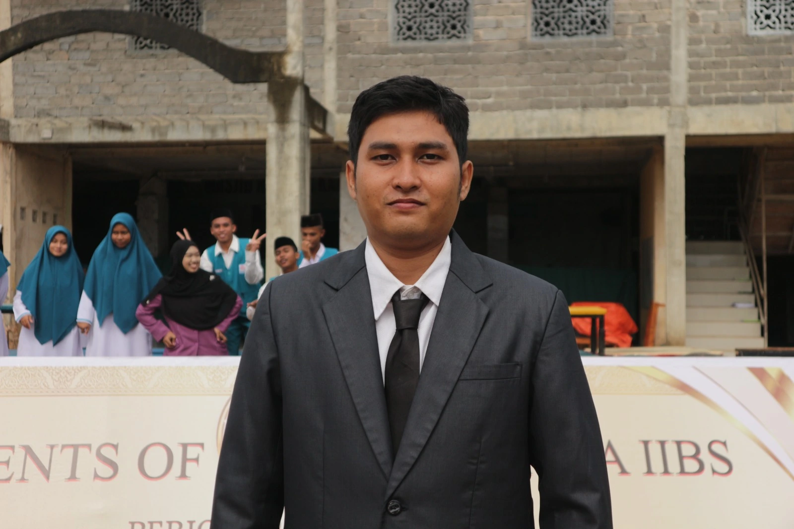 Ust. Aris Ardiansyah