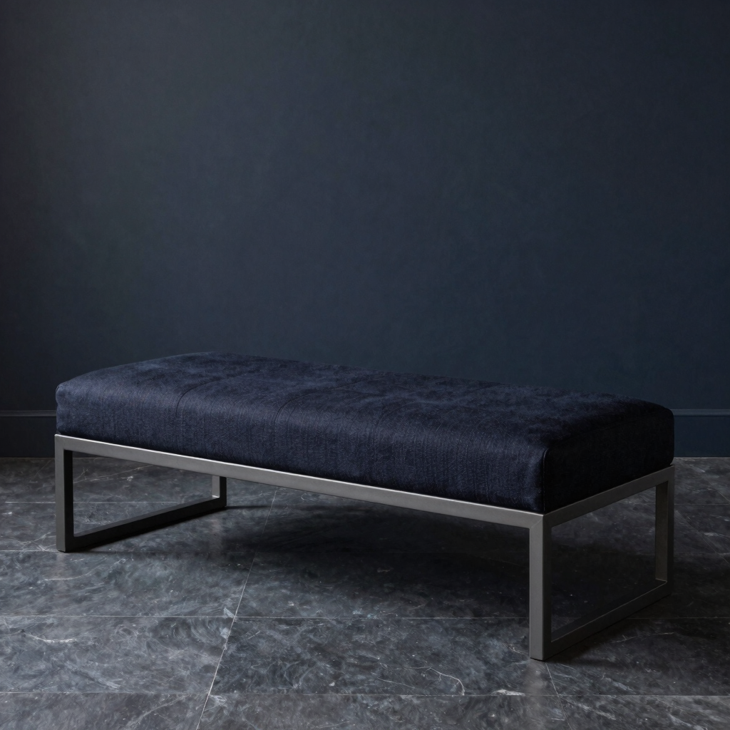 Apex End-of-Bed Storage Bench