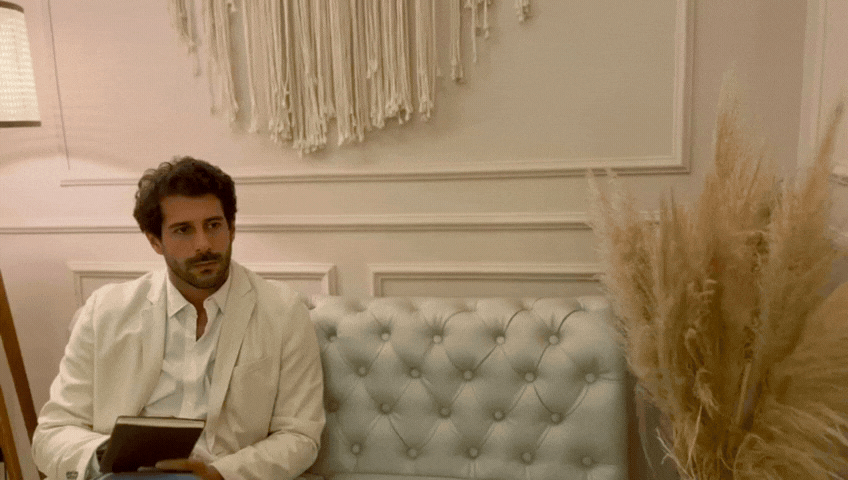 black and white bed linen