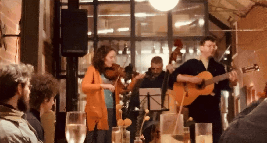 black and white bed linen